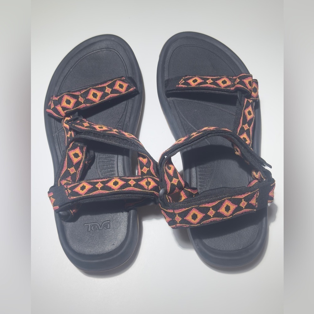 Teva Black and Orange Geometric Sandals for Men 🩴 🧡 - Picture 3 of 11